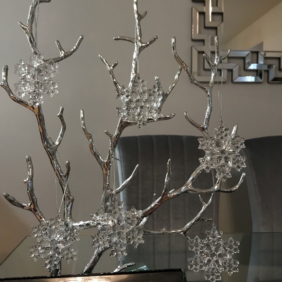 Tahari Home Holiday Tahari Home Snowflake Holiday Ornamentsdecor